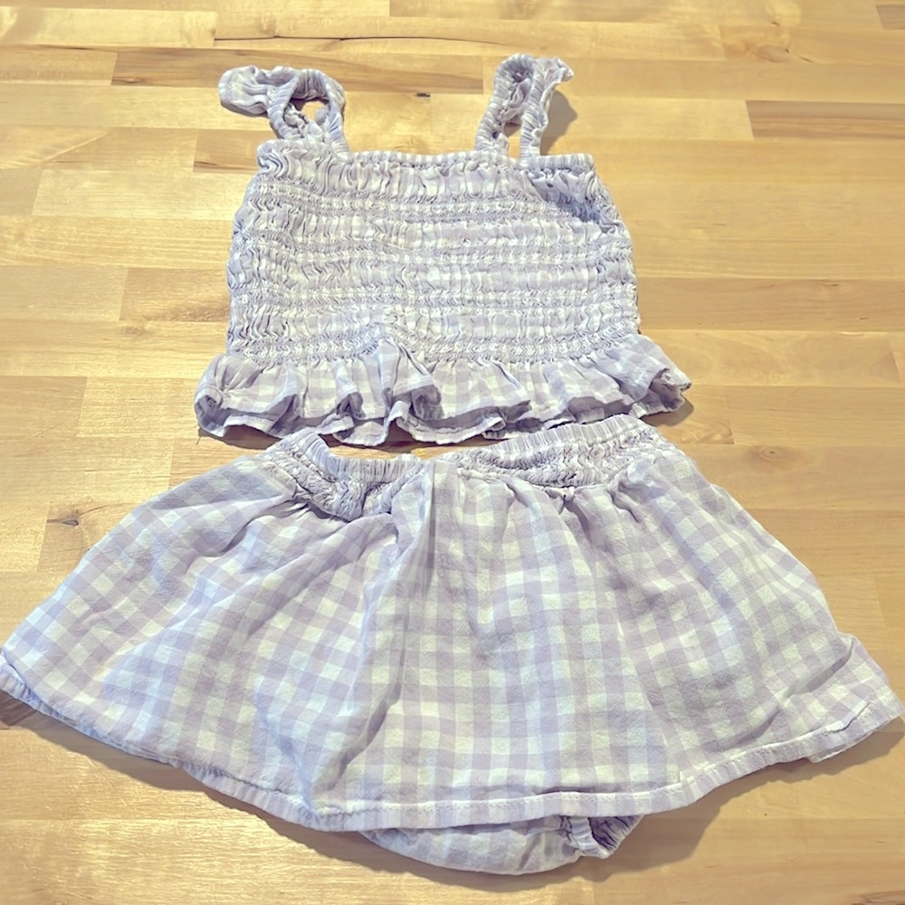 PURPLE AND WHITE GINGHAM TWO PIECE SET - SIZE 18-24M
